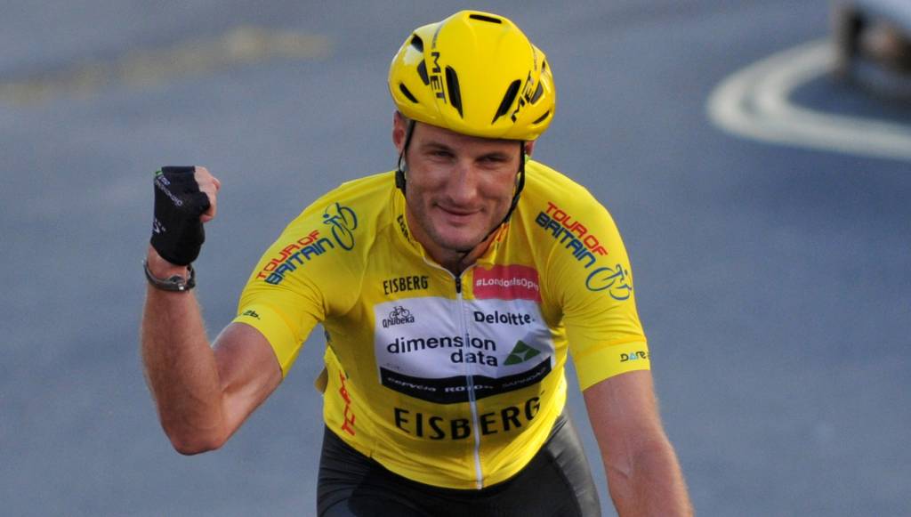 cummings_yellow_celebration