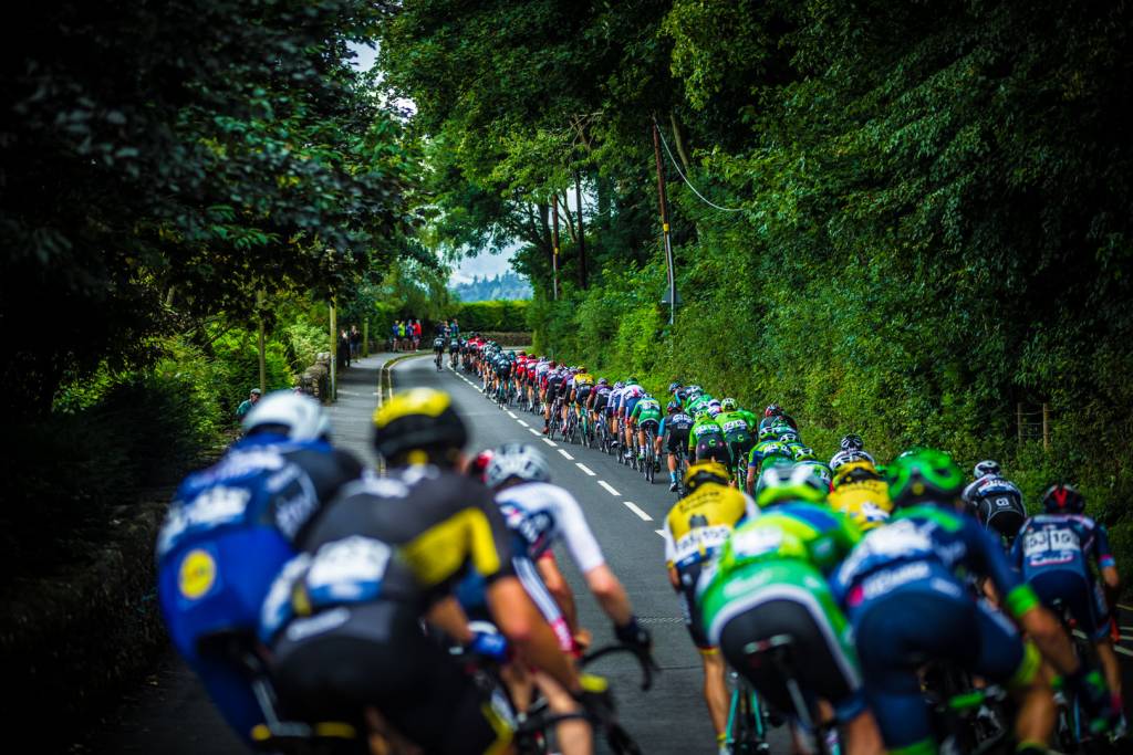 Peloton strung out