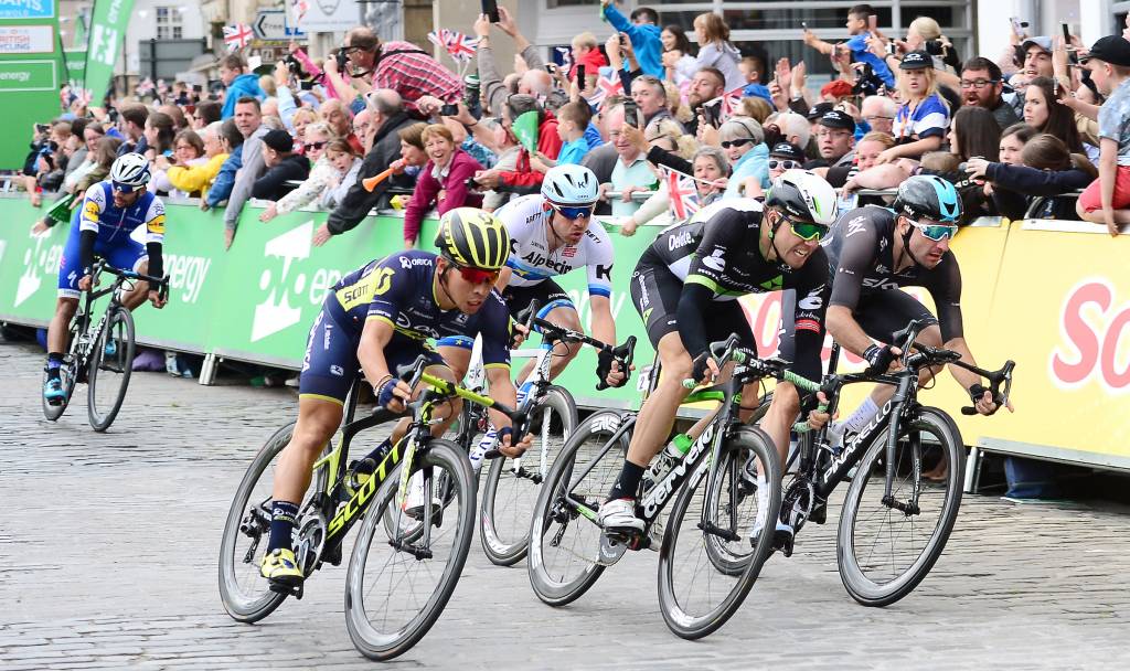 Caleb Ewan Orica Scott Kelso Finish Sprint