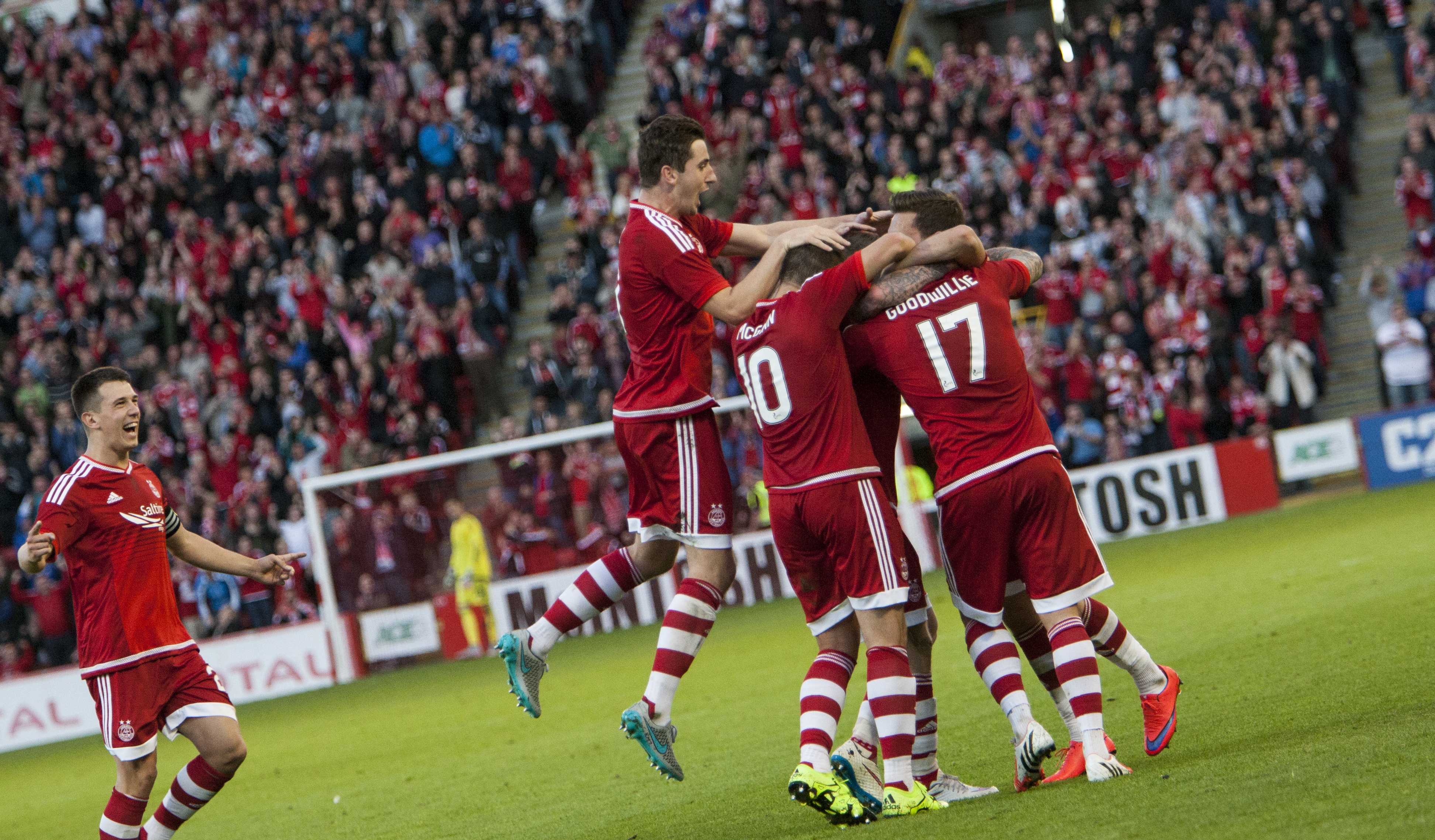 Aberdeen 2 HNK Rijeka 2 (5-2 agg) Aberdeen 2 HNK Rijeka 2 (5-2 agg)