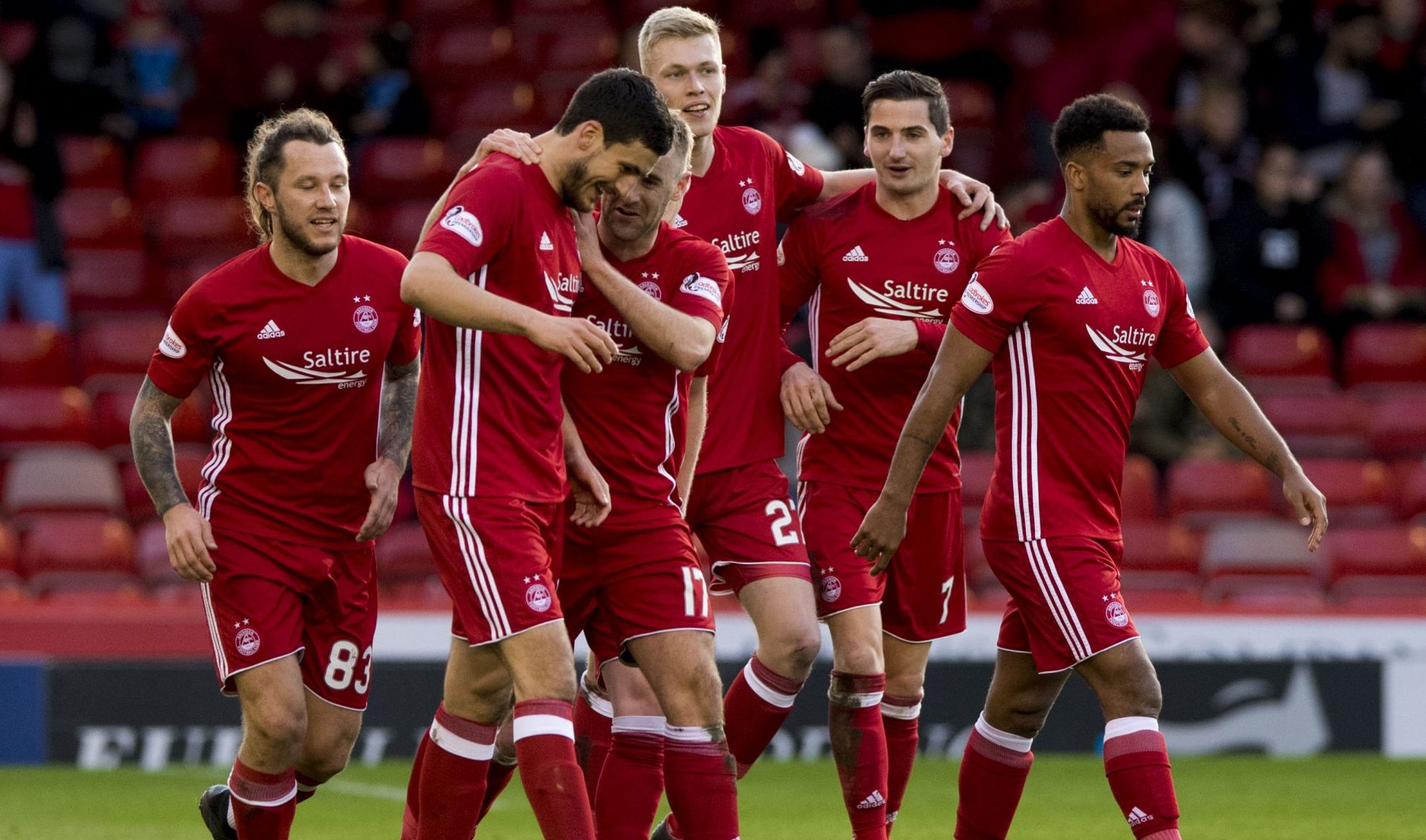 Aberdeen 2-0 Hearts | Dons record convincing win Aberdeen 2-0 Hearts | Dons record convincing win