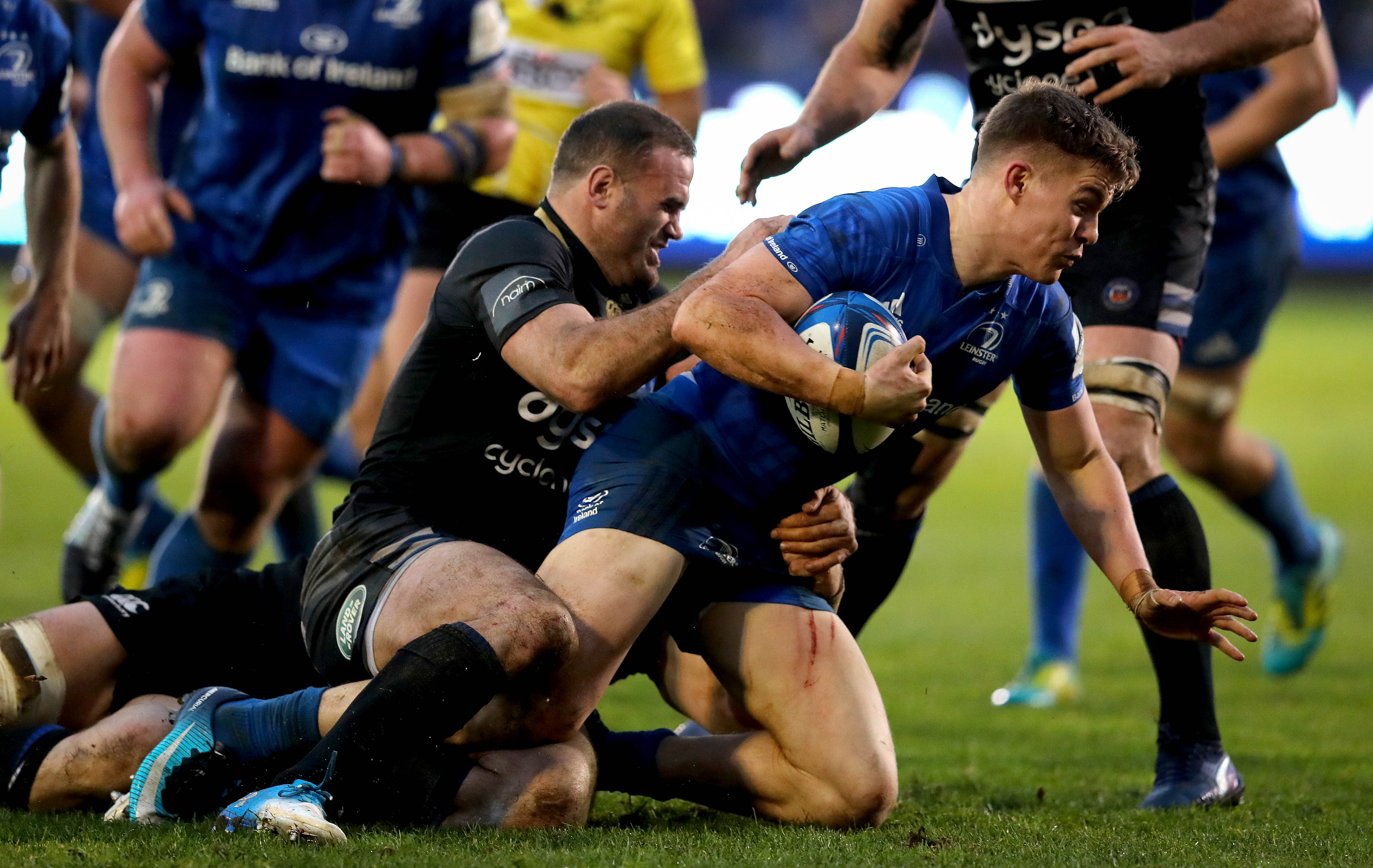 European Professional Club Rugby Leinster bounce back to edge out Bath