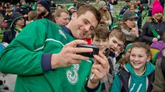 Irish Rugby TV: Thousands Cheer On Squad At Open Training Irish Rugby TV: Thousands Cheer On Squad At Open Training