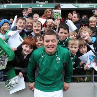 Irish Rugby TV: Ireland Fans Fun At O2 Open Training Session Irish Rugby TV: Ireland Fans Fun At O2 Open Training Session