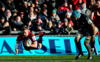Casey Chips In With Try-Scoring Cameo In Runaway Munster Win Casey Chips In With Try-Scoring Cameo In Runaway Munster Win