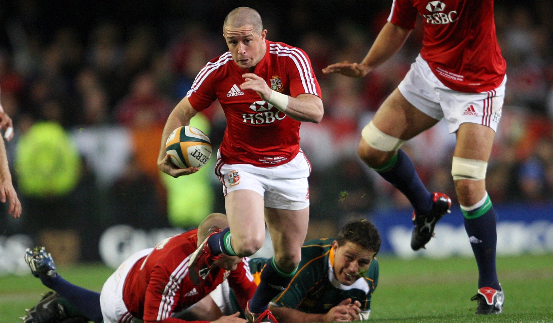 Shane Williams prepares to play again Shane Williams prepares to play again