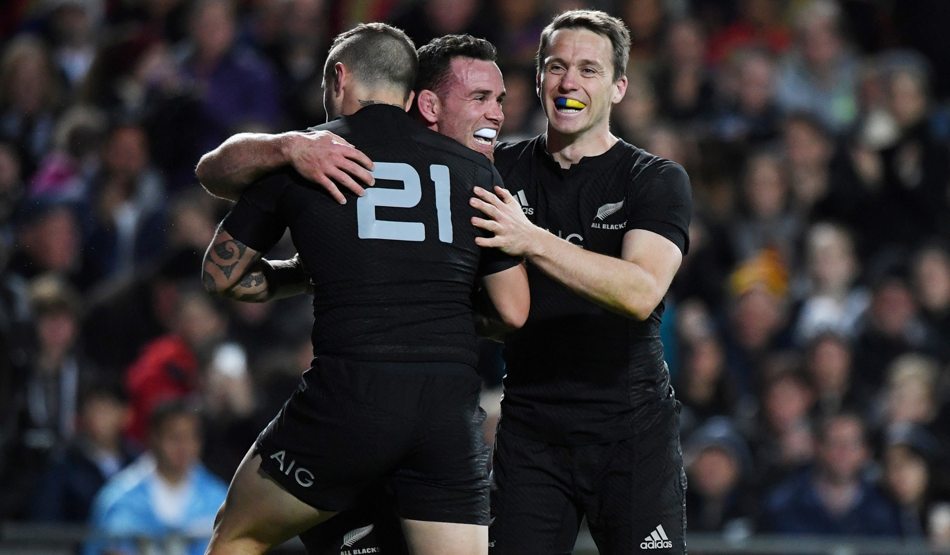 All Blacks finish strong as Perenara shines All Blacks finish strong as Perenara shines