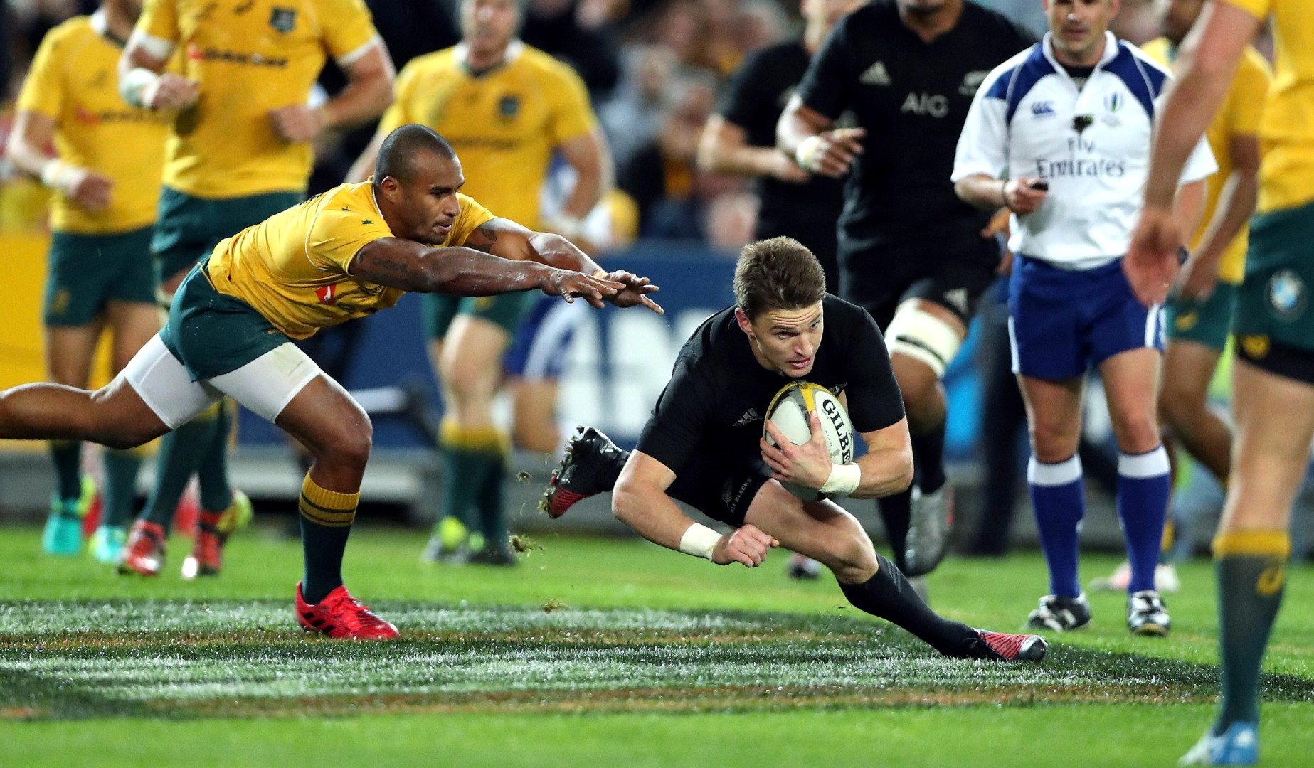Barrett extends New Zealand stay to set up Lions date Barrett extends New Zealand stay to set up Lions date