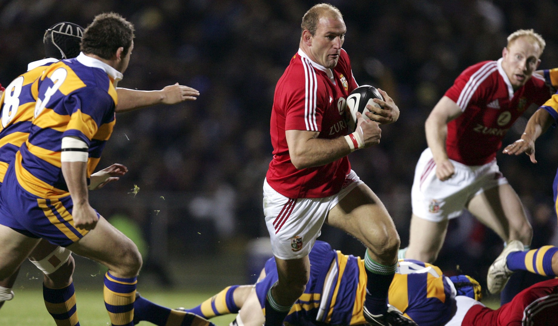 Dallaglio anticipates a balanced Lions squad in 2017. Dallaglio anticipates a balanced Lions squad in 2017.