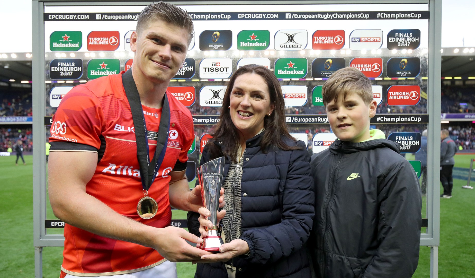 Farrell awarded Anthony Foley Memorial Trophy as European Player of the Year Farrell awarded Anthony Foley Memorial Trophy as European Player of the Year