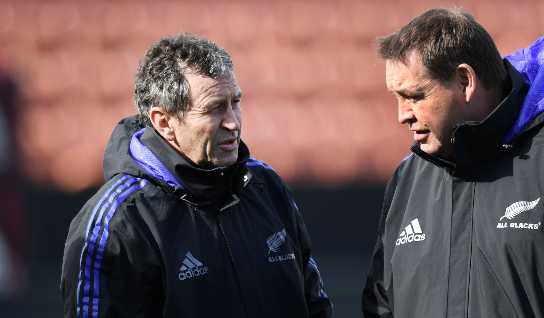 All Blacks assistant Wayne Smith to step down All Blacks assistant Wayne Smith to step down