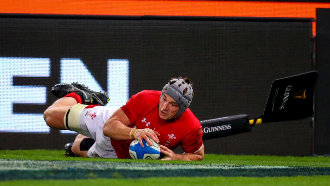 Davies over early as Wales power to opening success Davies over early as Wales power to opening success