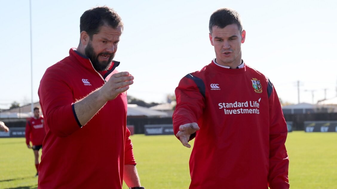 Sexton named Ireland captain as Farrell reveals Six Nations squad Sexton named Ireland captain as Farrell reveals Six Nations squad