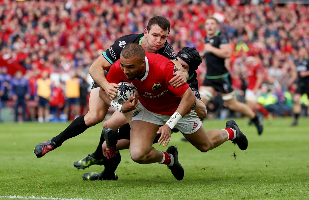 Simon Zebo completes a magical try by the Munster backs against Ospreys on Saturday.