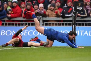 Andrew Conway impedes James Lowe leading to a penalty try Mandatory Credit ©INPHO/Billy Stickland