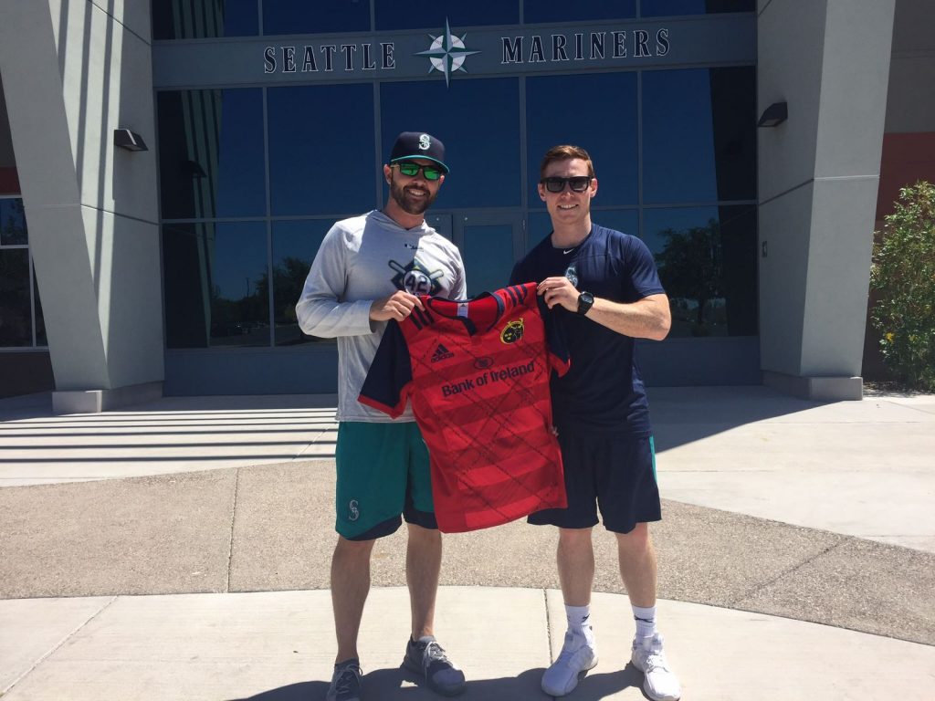 Cathal Sheridan with Derin McMains of the Seattle Mariners.