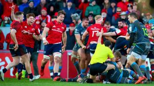 CJ Stander scores the fifth Munster try.