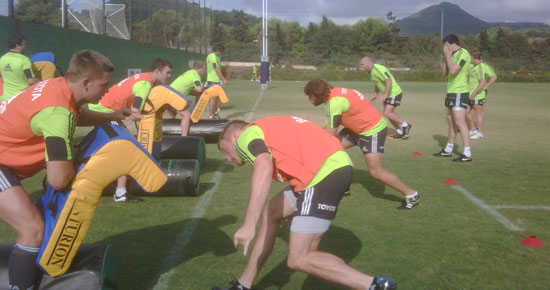 Munster Settle In Munster Settle In