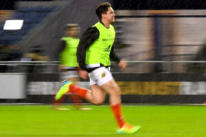 Joey Carbery was on water duty in Edinburgh.