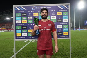 Damian de Allende with Heineken Star of the Match award after the game.