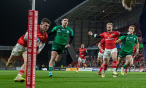 Calvin Nash scores as Craig Casey celebrates.