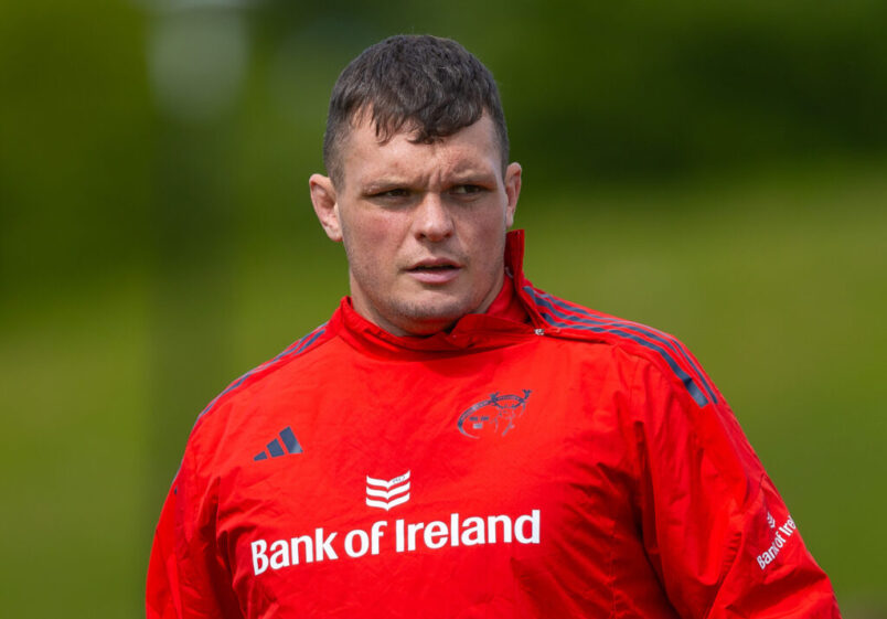 Mark Donnelly has signed a new contract.