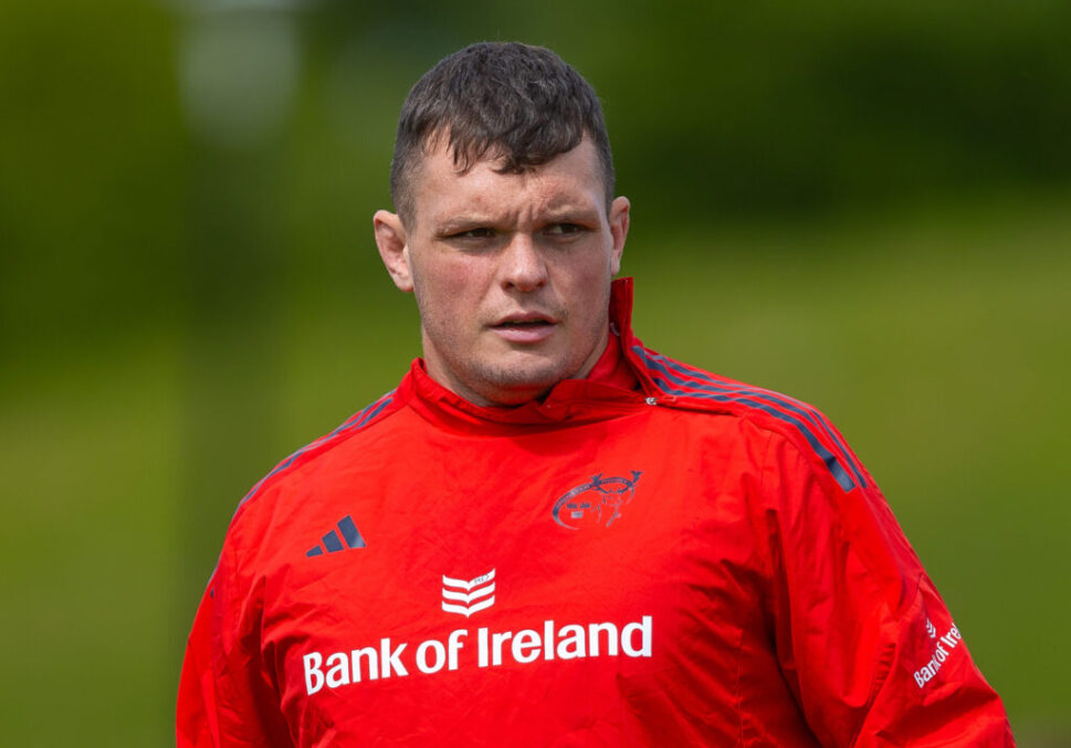 Mark Donnelly has signed a new contract.