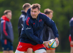 Niall Scannell starts at hooker.