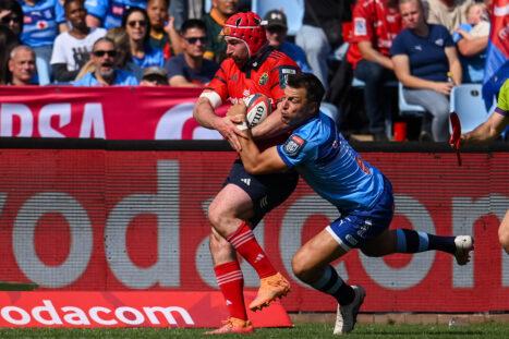 John Hodnett in action against Bulls.