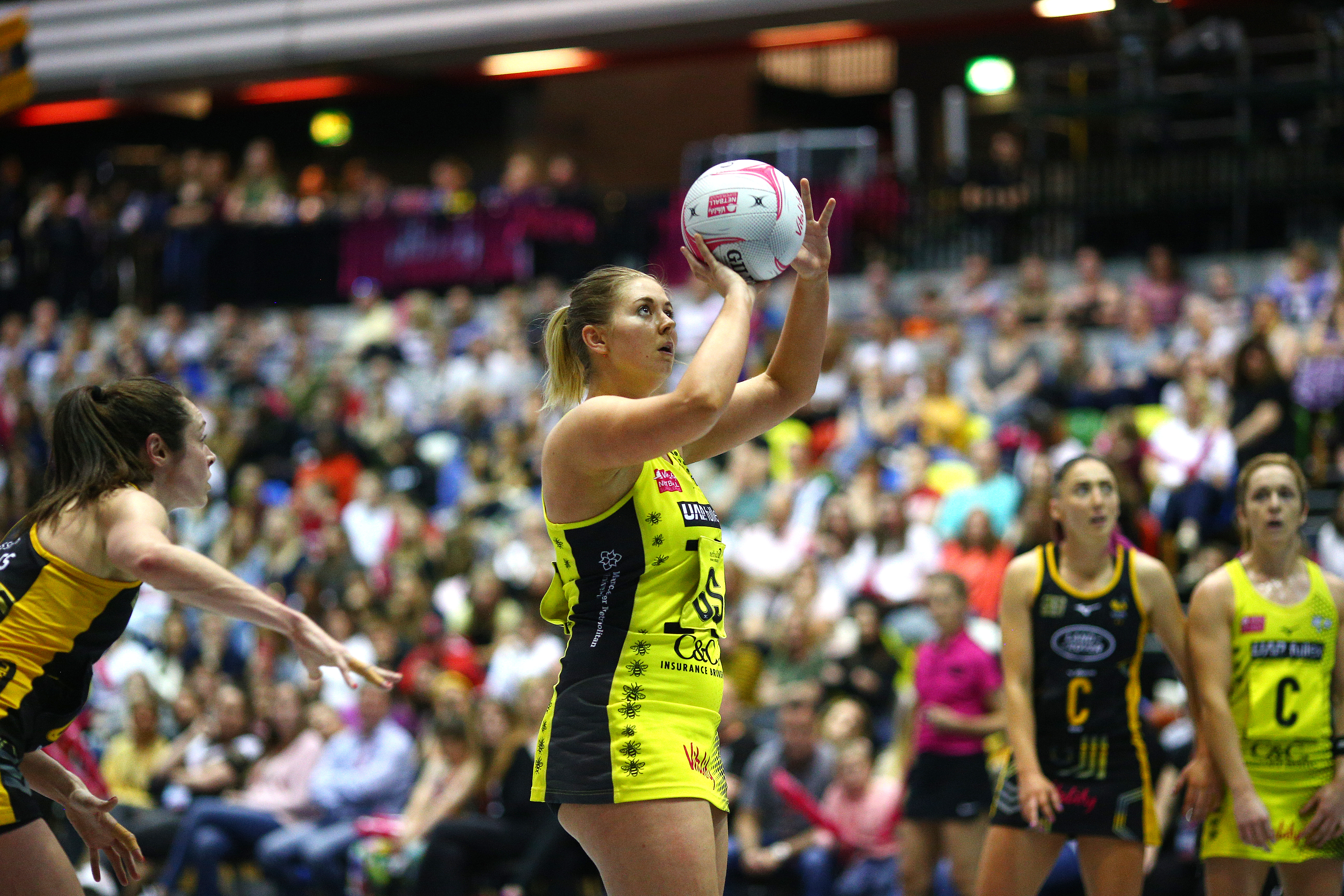 Нетбол что за спорт. Хелена хосби нетбол. Netball зеленые. Нетбол история. Netball in Britain.