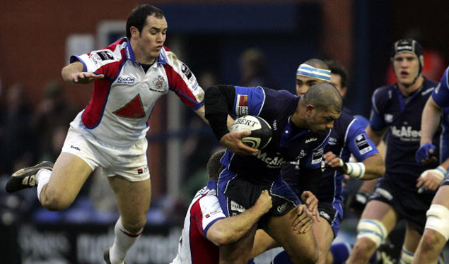 Sharks squeeze past Bristol