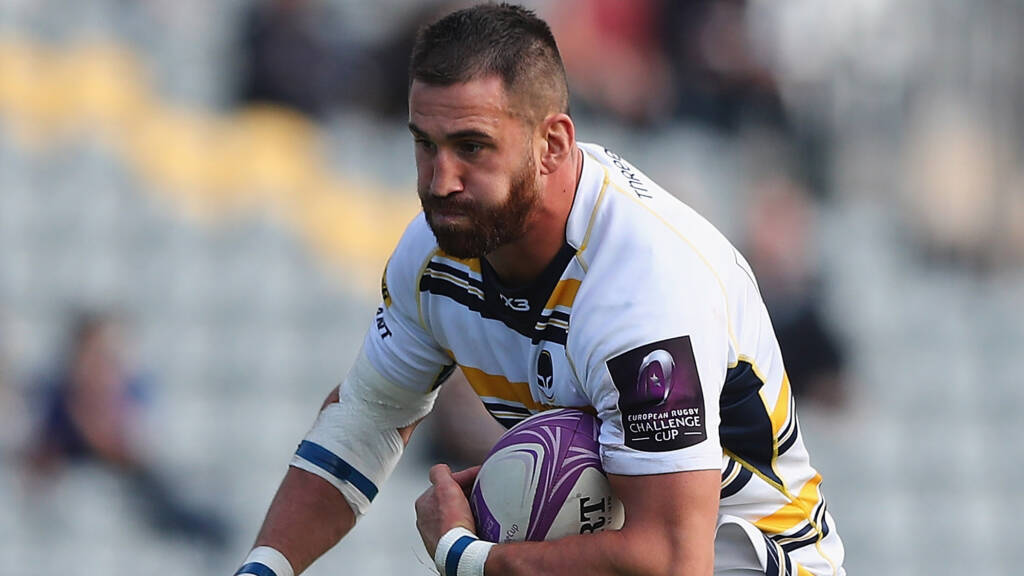 Cox commits future to Warriors