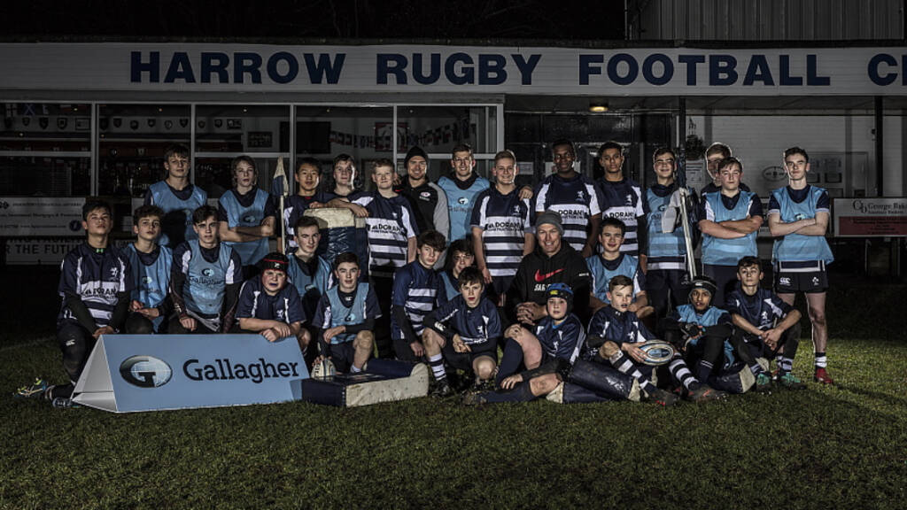 Saracens’ Strettle trains Harrow U14s after Gallagher competition win