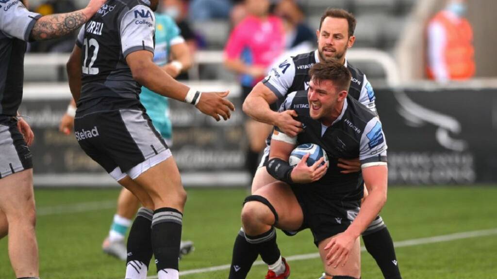 photo Adam Radwan Try V Gloucester newcastle falcons 24 14 worcester warriors
