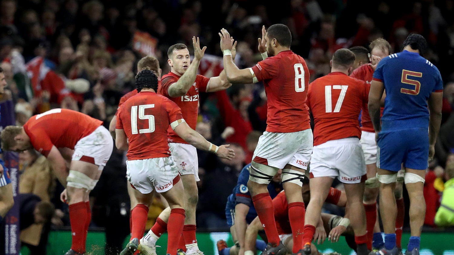 Gareth Davies and Taulupe Faletau celebrate after the game 17/3/2018 Gareth Davies and Taulupe Faletau celebrate after the game 17/3/2018