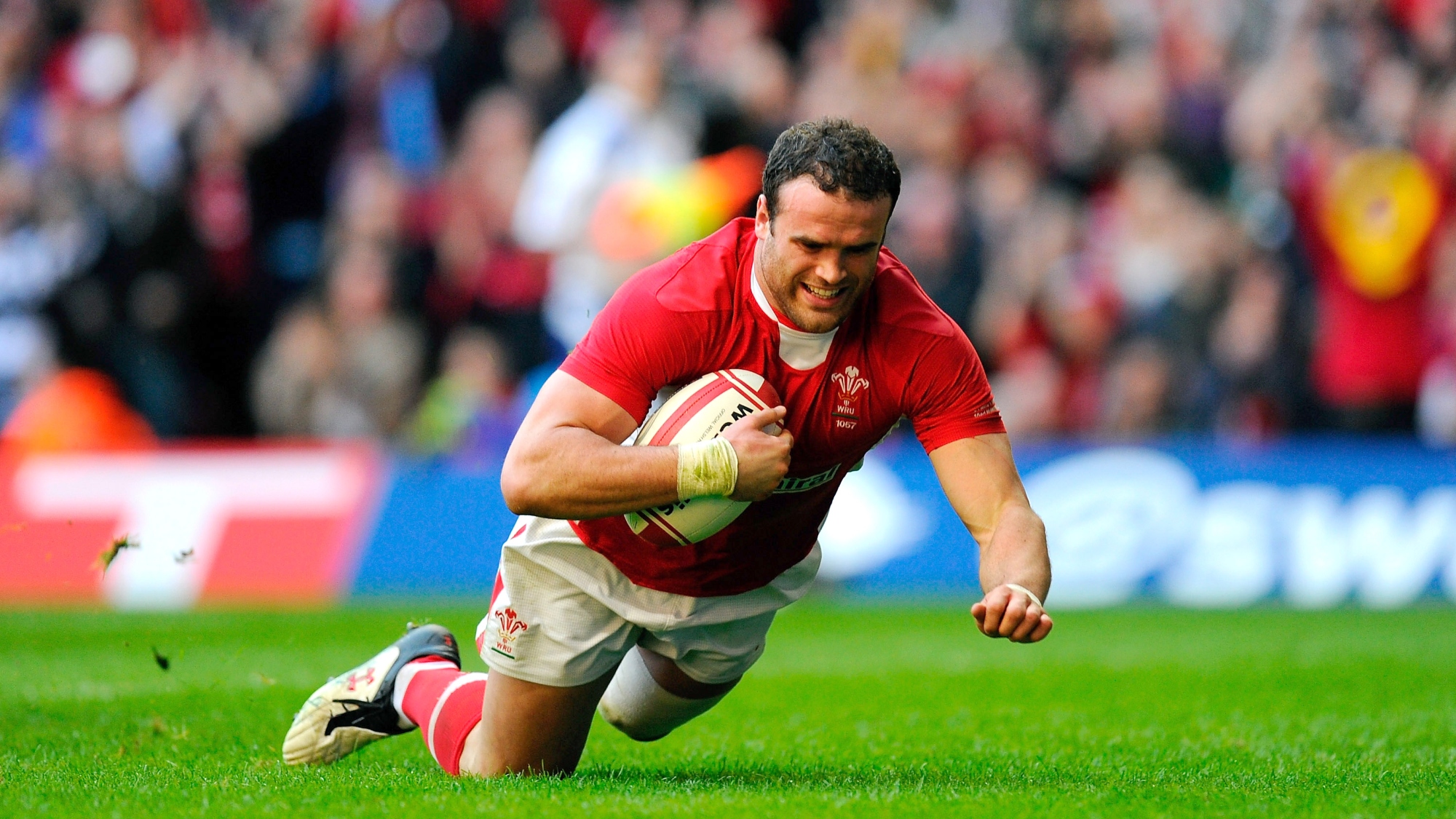 Six Nations Rugby Greatest XV Profile Jamie Roberts