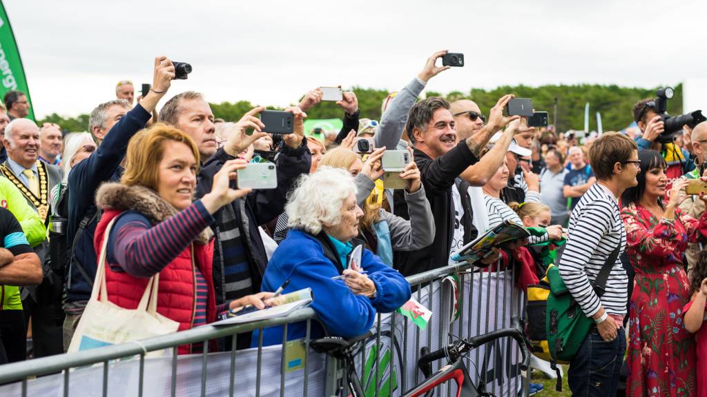 Pembrey Country Park Tour of Britain Fans