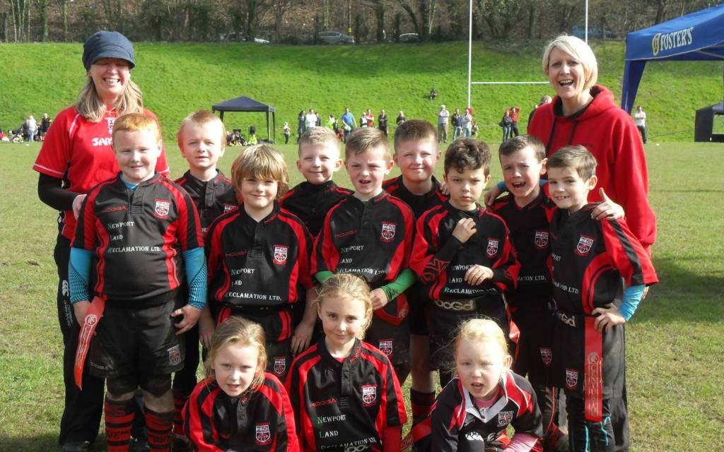Welsh Rugby Union | Wales & Regions | Volunteering success at Abercynon