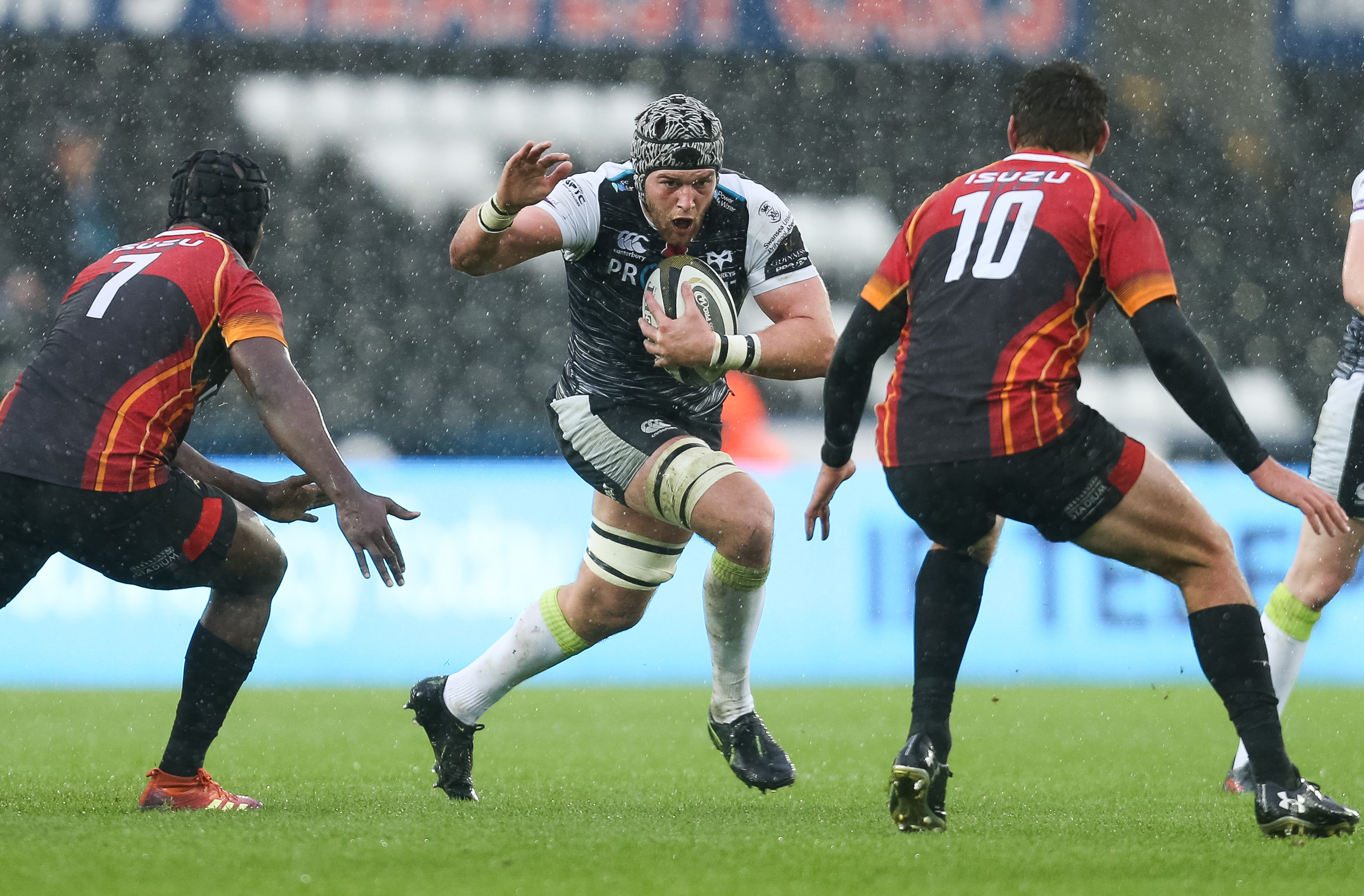 Welsh Rugby Union | Wales & Regions | Ospreys set for big European opener