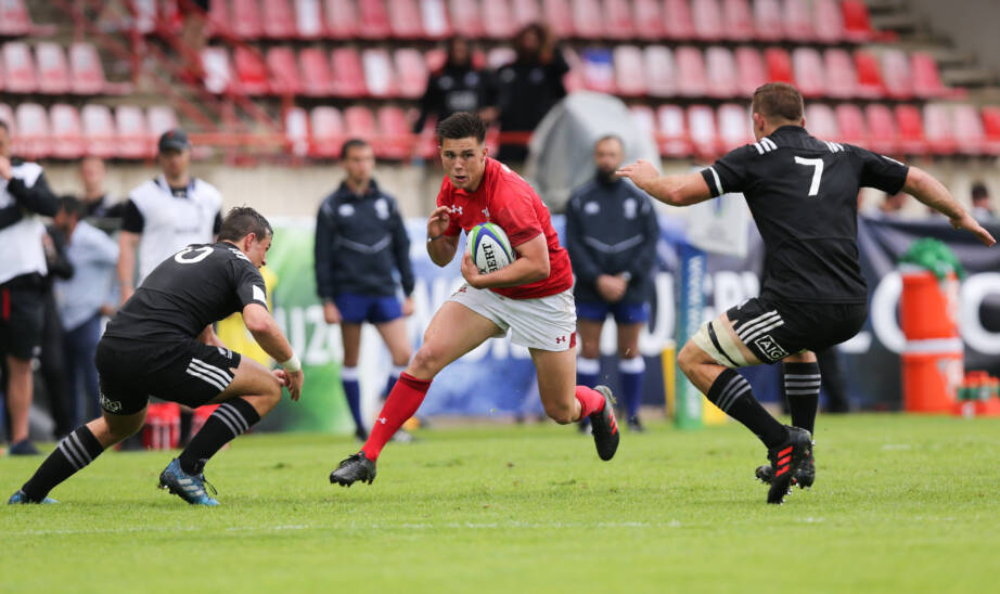 Cross out to win coaches’ trust at Ospreys