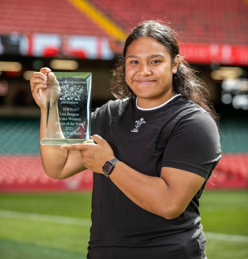 Welsh Rugby Union - Captain Jac and Sisi pick up top WRWA awards