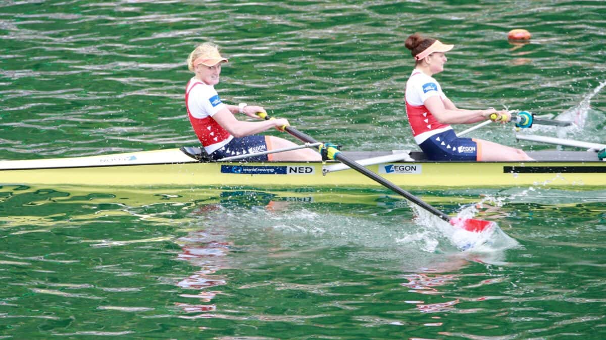 Pair Rowing Model Women's Pair (W2-) - Final - World Rowing