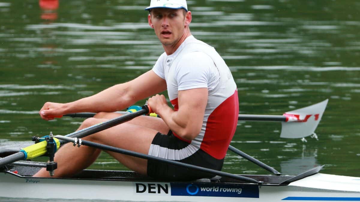 800-plus rowers start their World Rowing Cup II mission - World Rowing