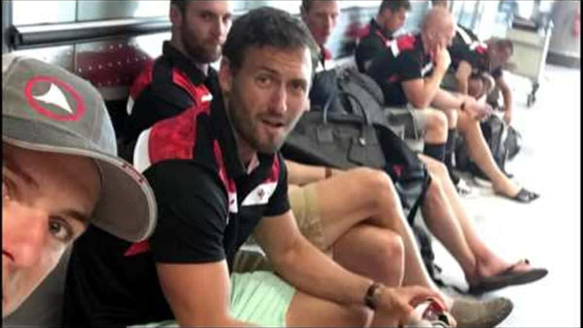 Crossing the world to row