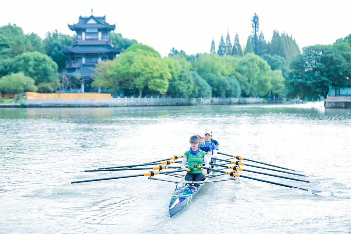Chinese Rowing Boat A successful first attempt ever for rowing the Grand Canal of China ...
