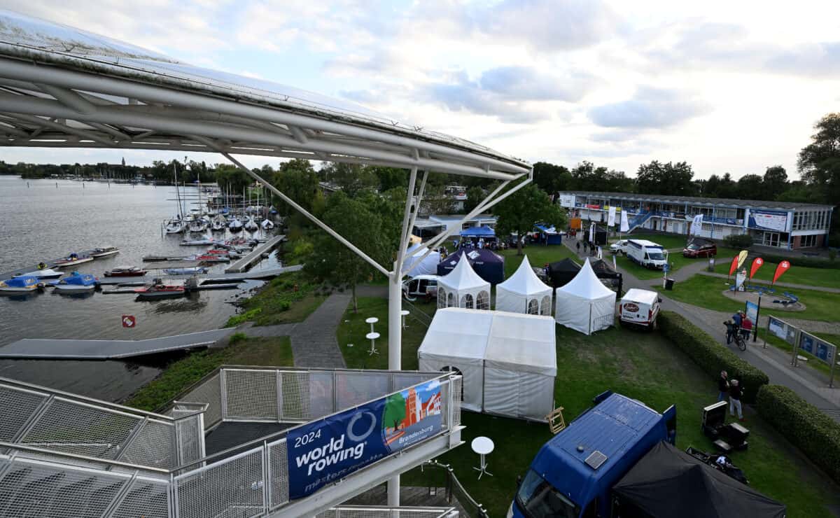 Tuesday preparations at the 2024 World Rowing Masters Regatta ...