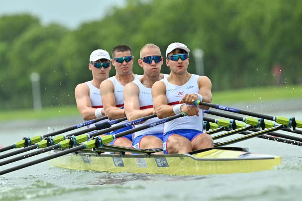 Super Fast Rowers Close racing and fast times on day 1 of the 2025 World Rowing ...
