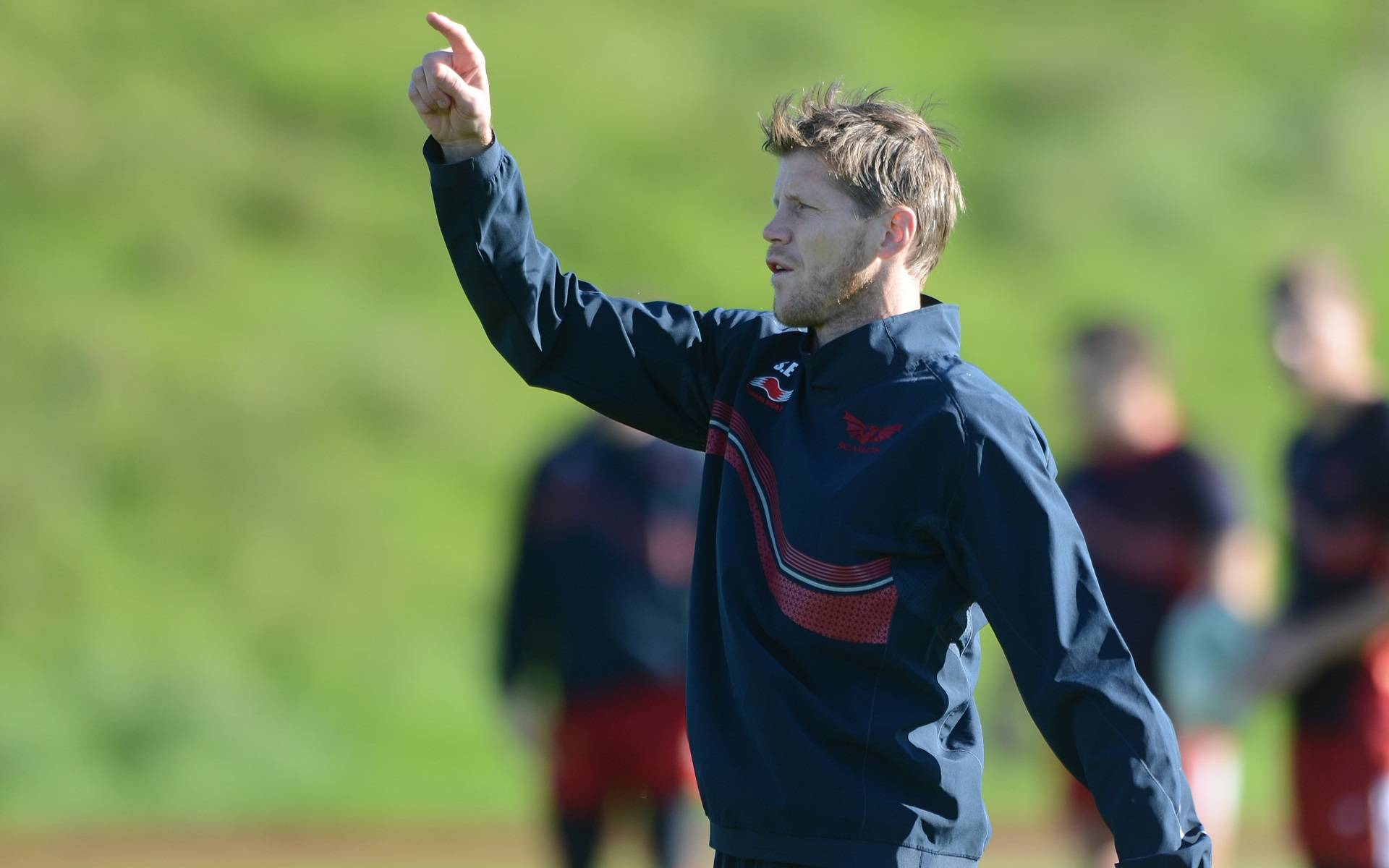 Scarlets target early scalp