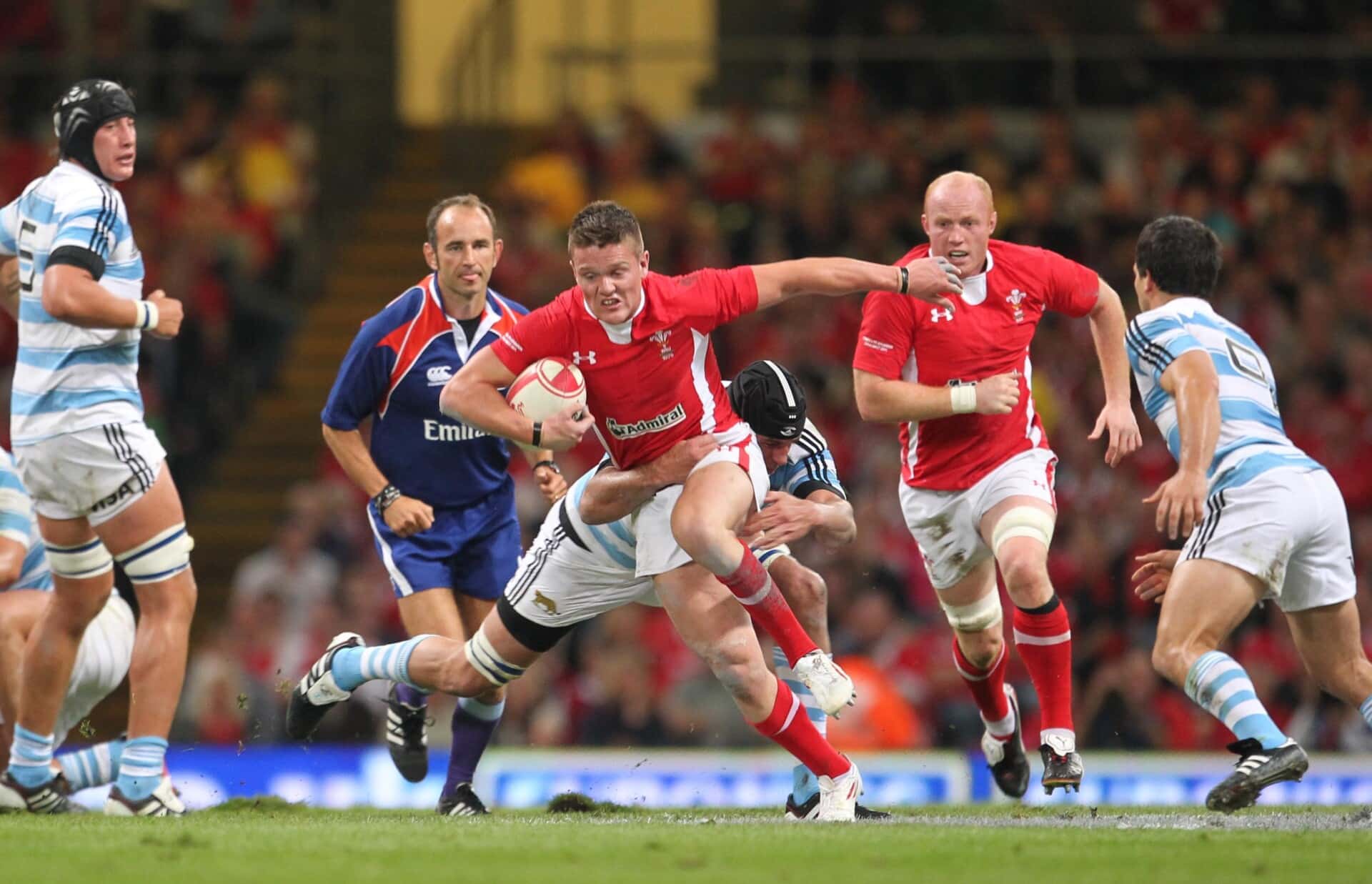 Welsh Rugby Union Club & Community Tavis Knoyle fulfills promise as